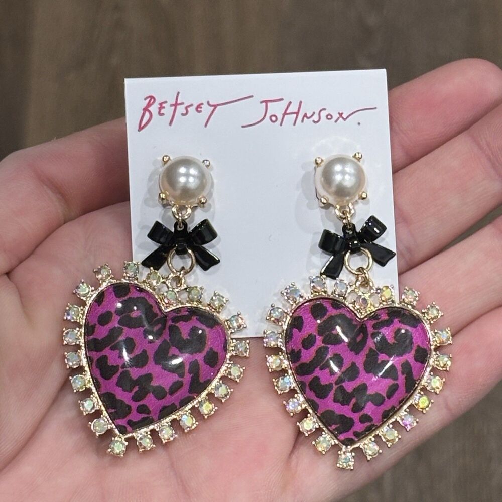Betsey Johnson Leopard Heart Earrings Magenta Pink Faux Pearl Rhinestone NEW